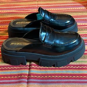 Nasty Gal Chunky Slip-on Penny Loafer Shoes Black Patent Women’s 8.5 9 39